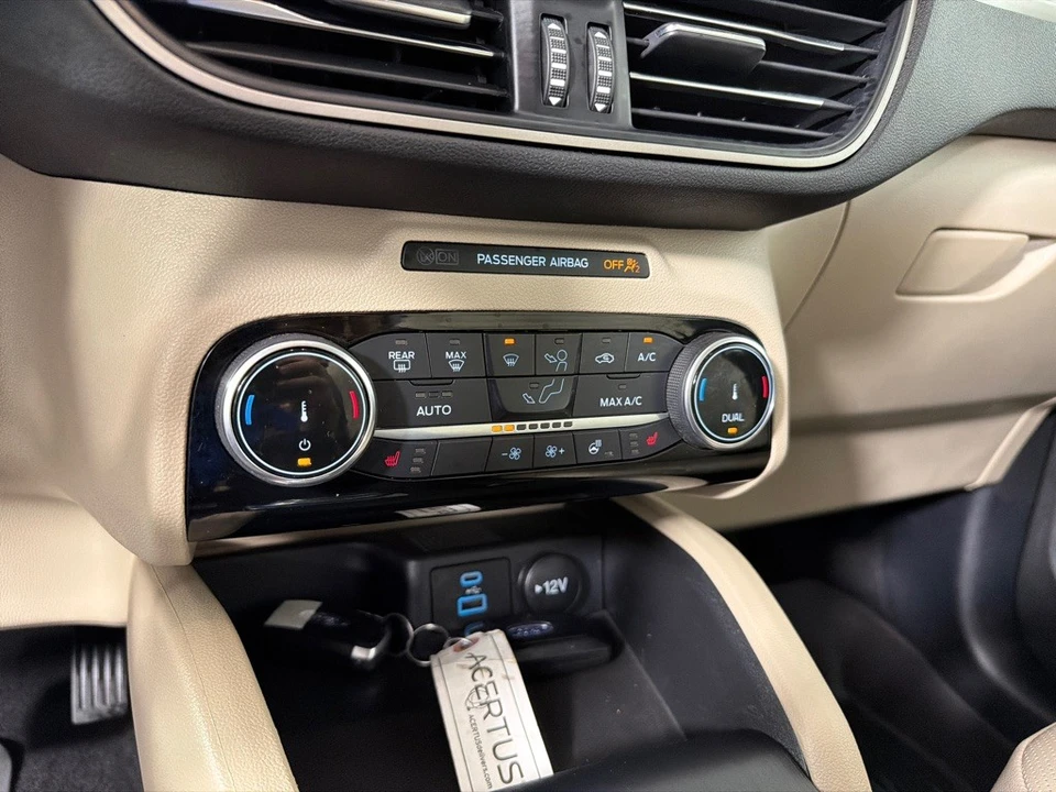 2022 Ford Escape - Image 18 of 21
