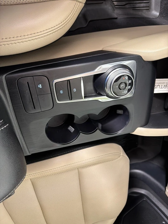 2022 Ford Escape - Image 19 of 21