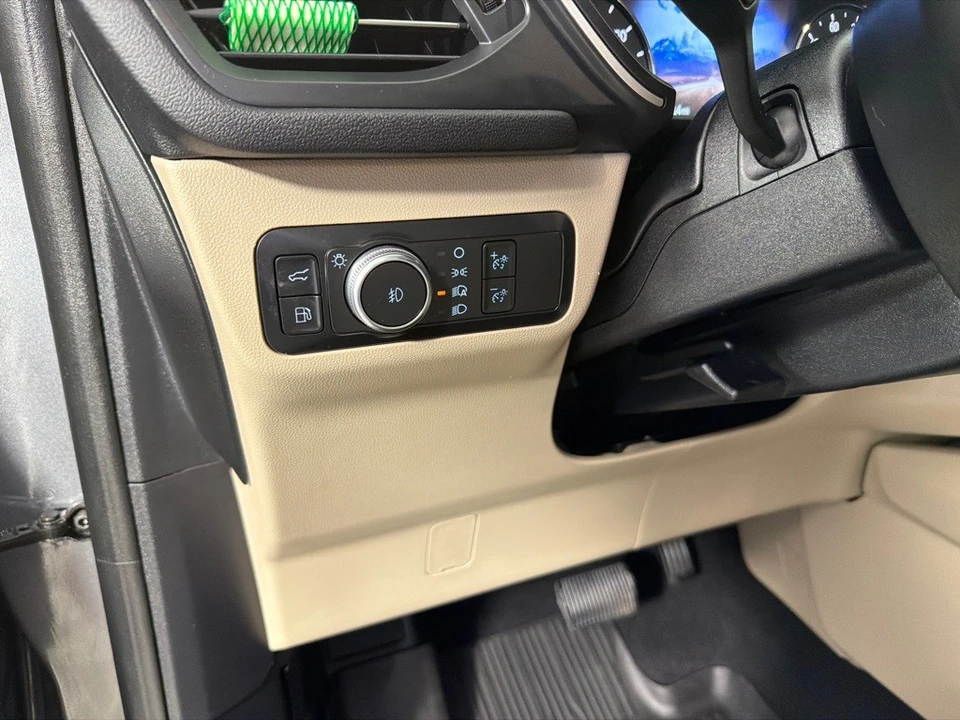 2022 Ford Escape - Image 14 of 21