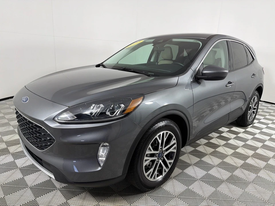 2022 Ford Escape - Image 9 of 21