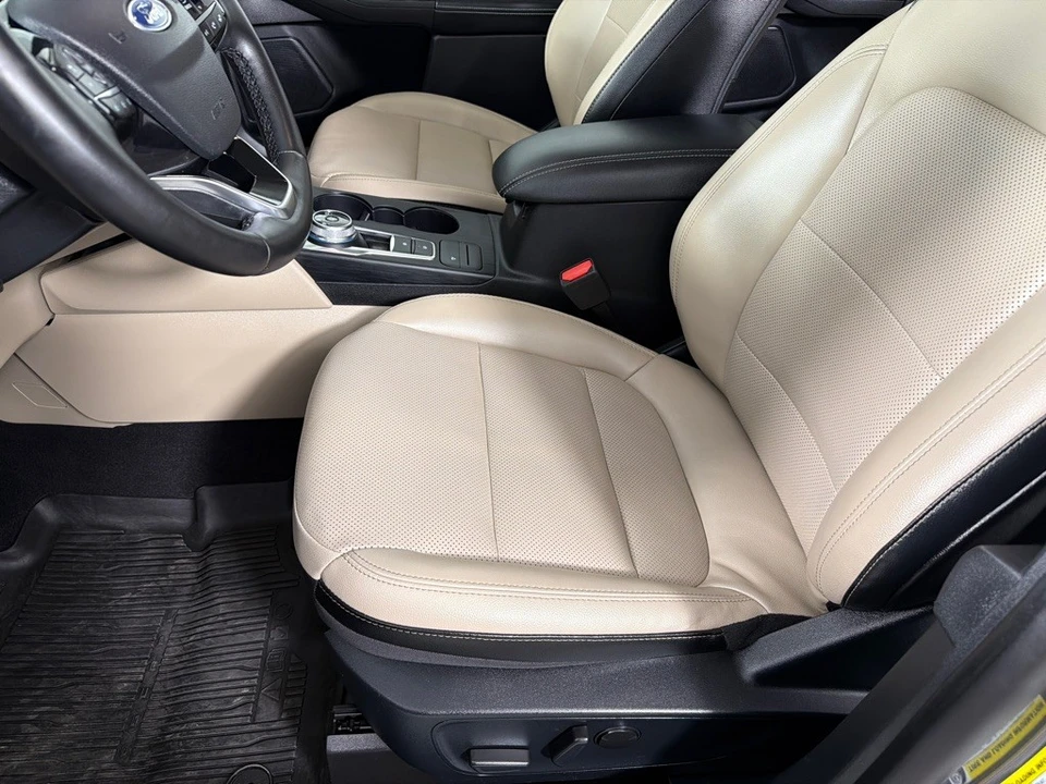2022 Ford Escape - Image 12 of 21
