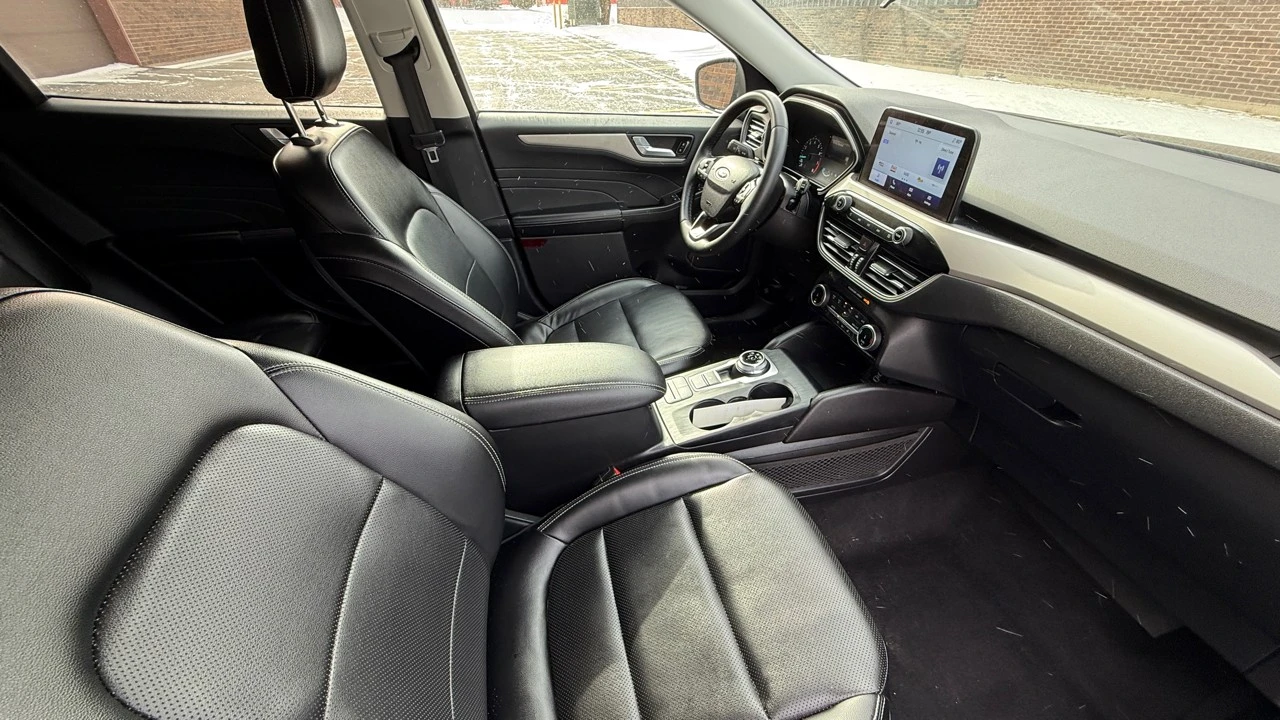 2022 Ford Escape - Image 11 of 21