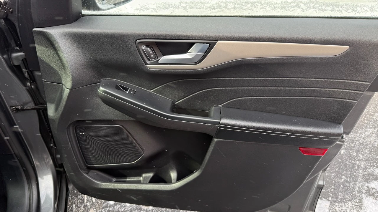 2022 Ford Escape - Image 21 of 21