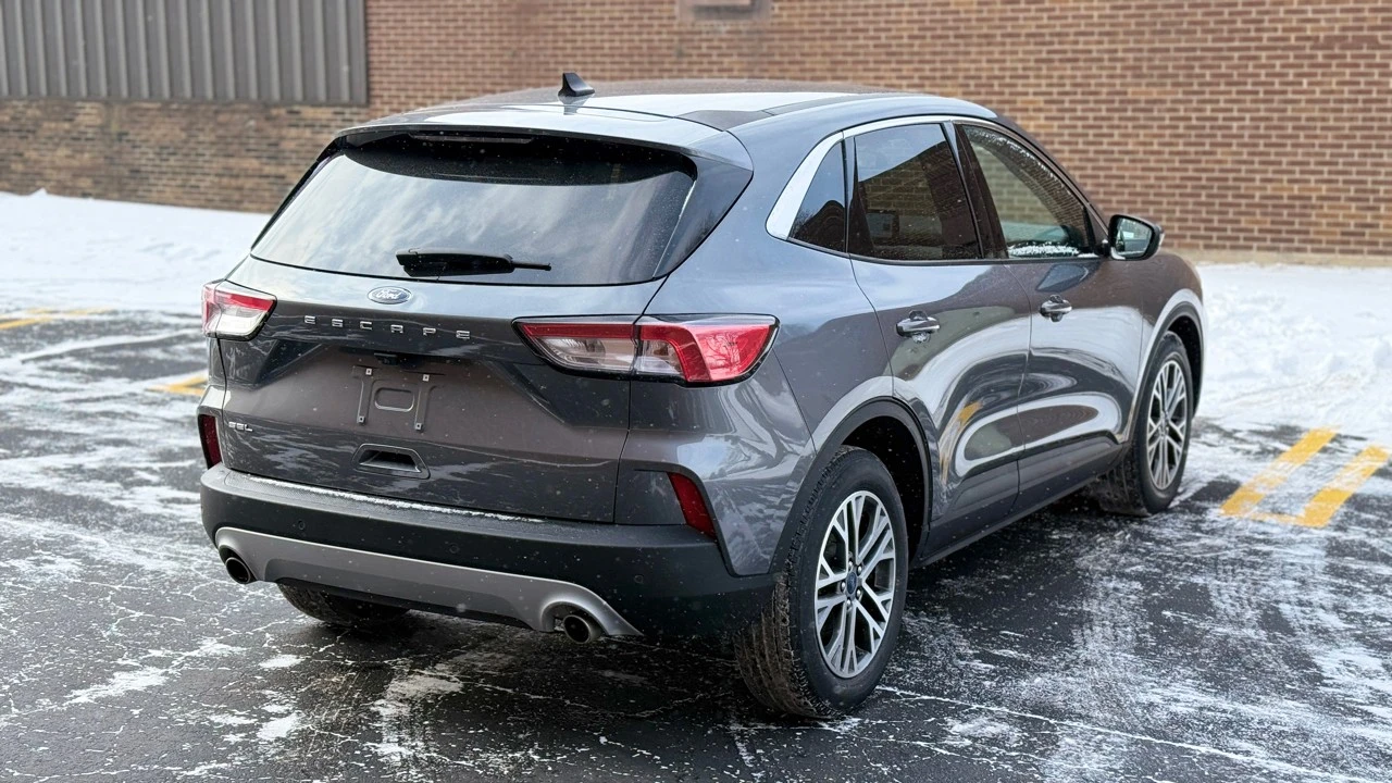 2022 Ford Escape - Image 7 of 21