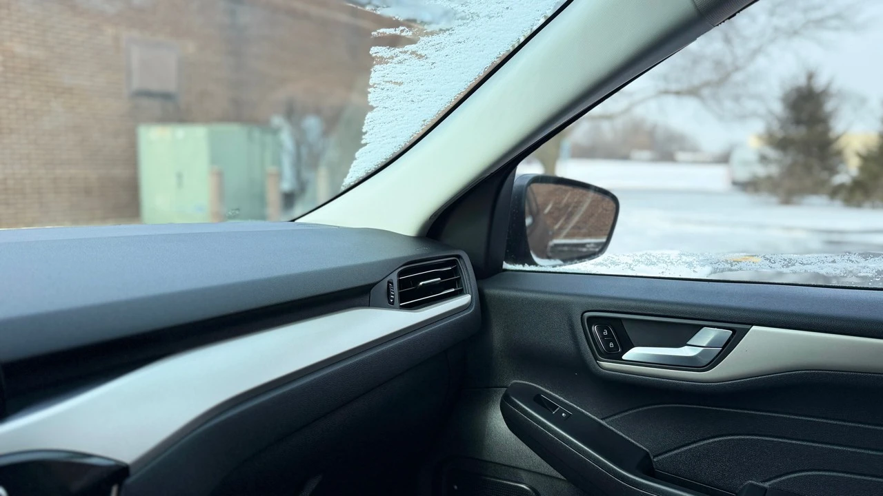 2022 Ford Escape - Image 19 of 21