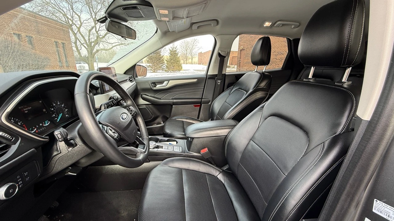 2022 Ford Escape - Image 10 of 21