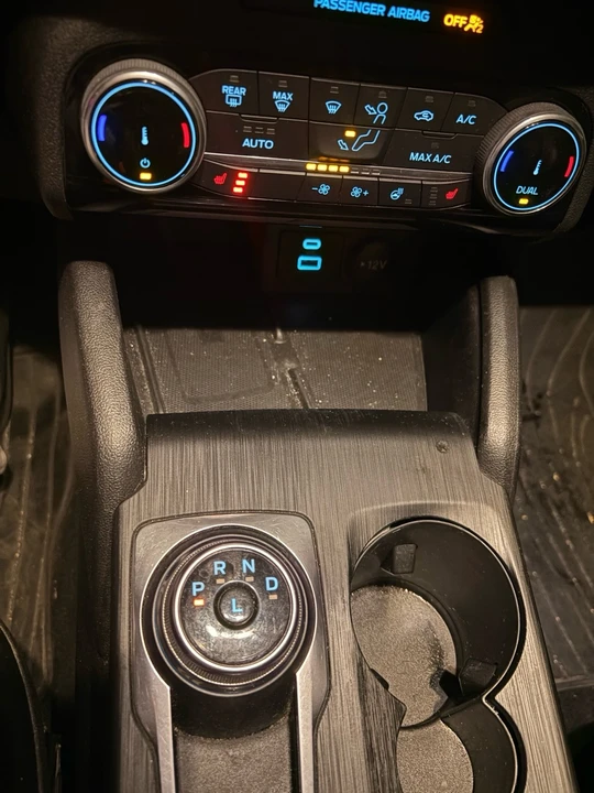 2022 Ford Escape - Image 5 of 11