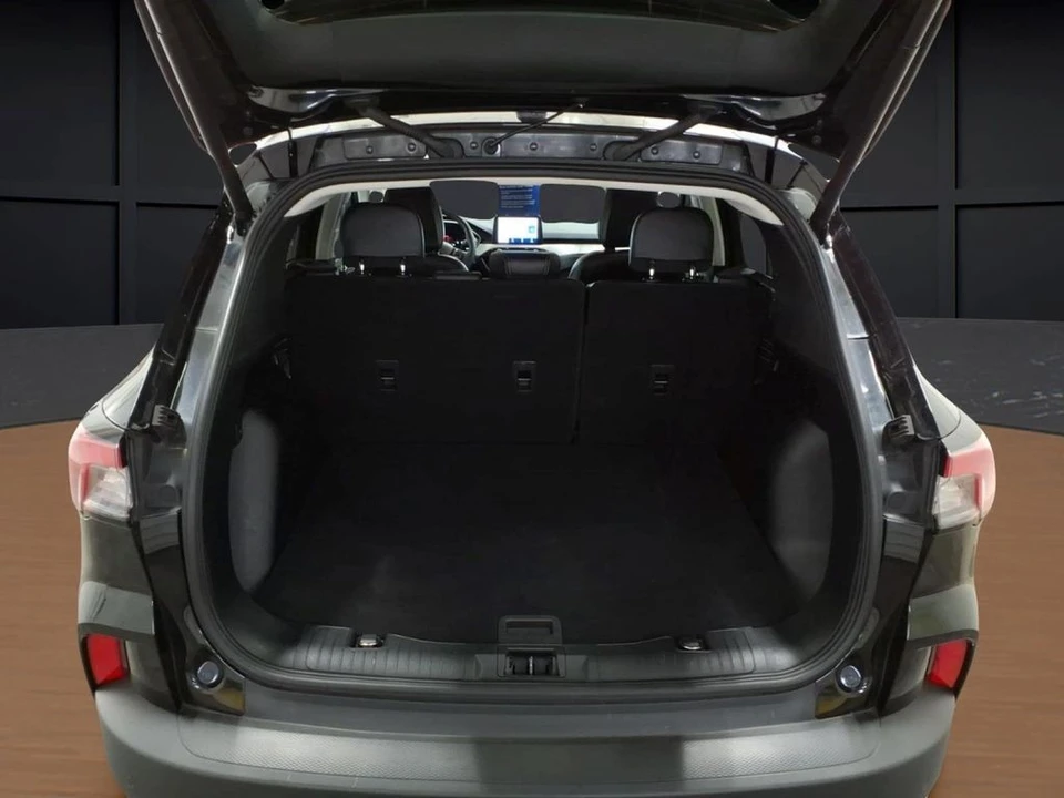 2022 Ford Escape - Image 28 of 29