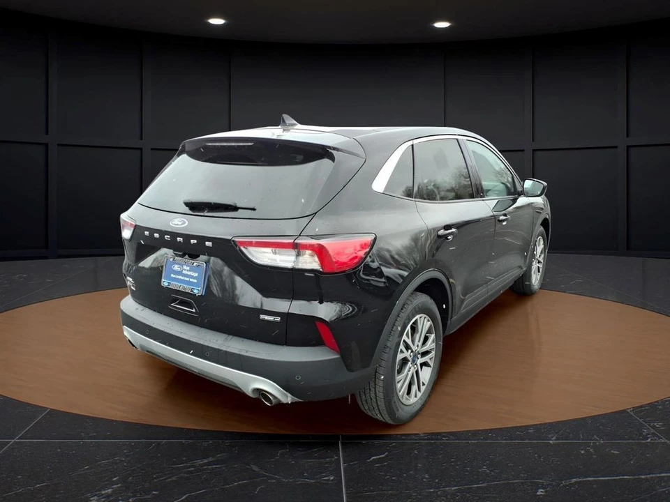 2022 Ford Escape - Image 7 of 21