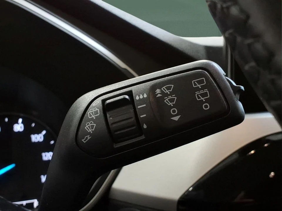 2022 Ford Escape - Image 20 of 29