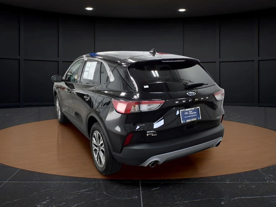 2022 Ford Escape - Image 4 of 29