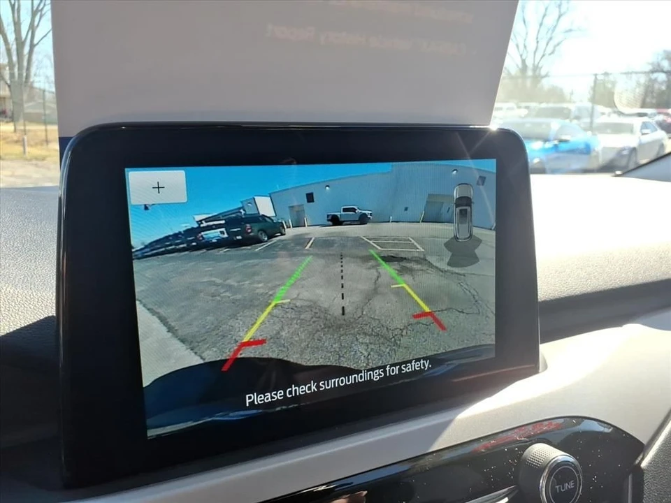 2022 Ford Escape - Image 10 of 21