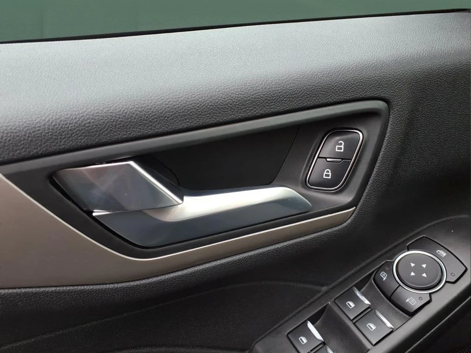 2022 Ford Escape - Image 15 of 21