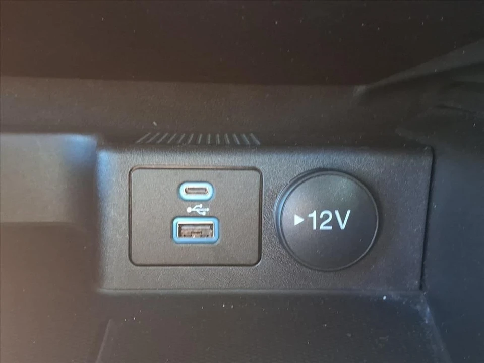 2022 Ford Escape - Image 13 of 21