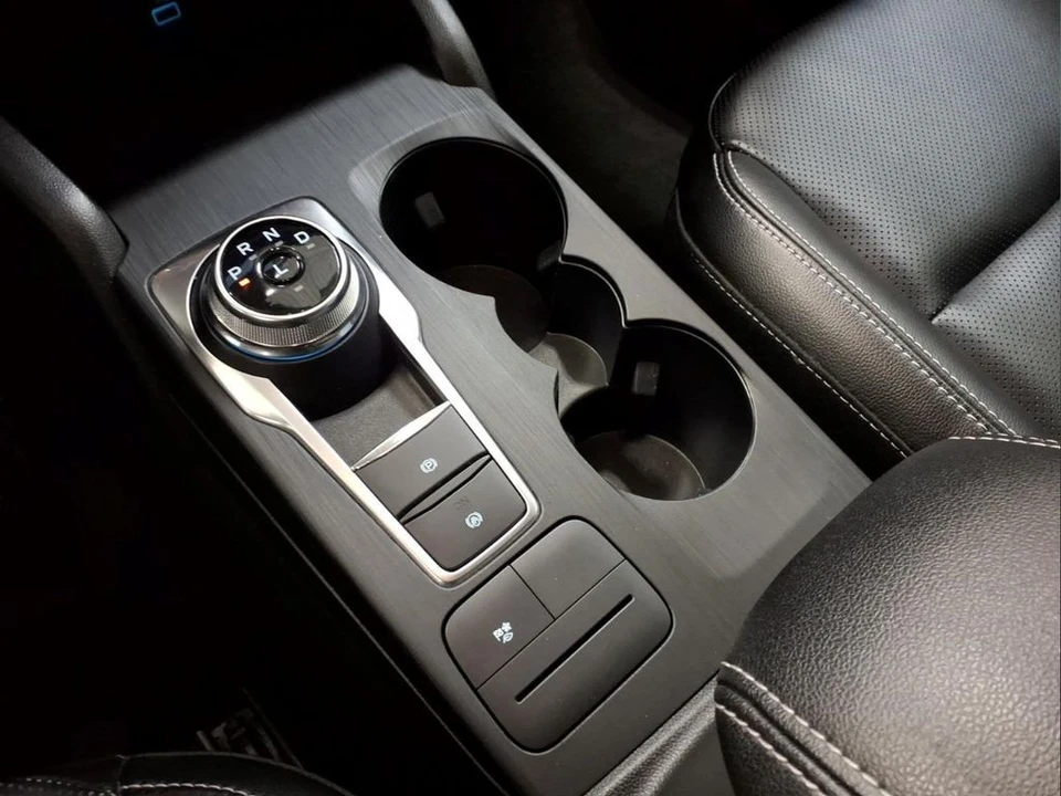 2022 Ford Escape - Image 13 of 29