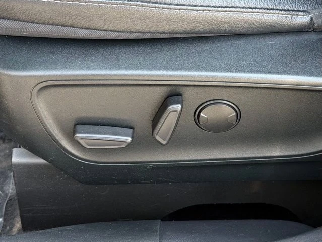 2022 Ford Escape - Image 19 of 21
