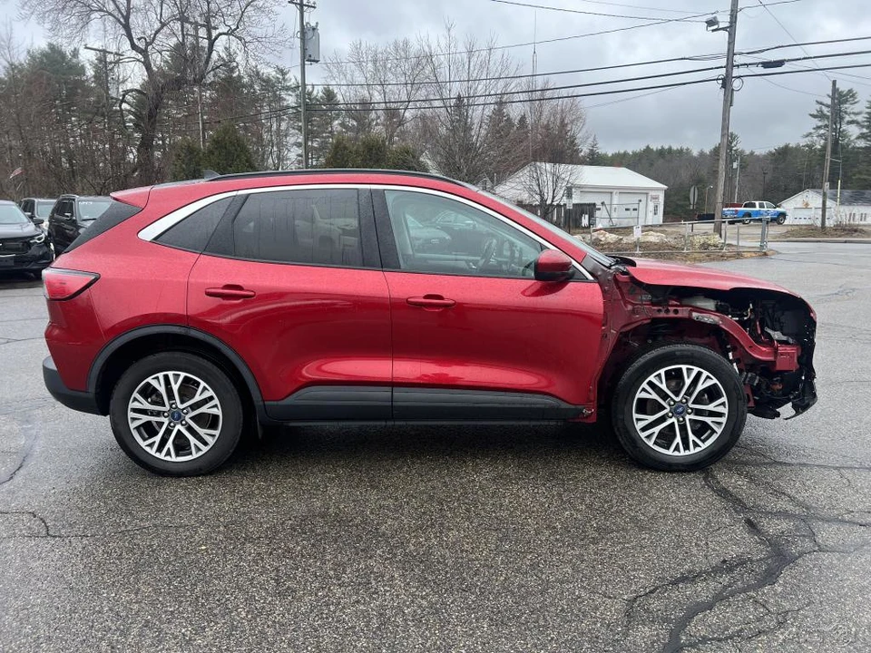 2022 Ford Escape - Image 2 of 12