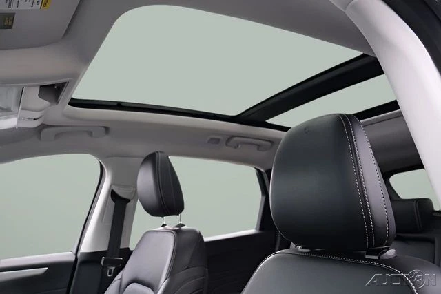 2022 Ford Escape - Image 16 of 21