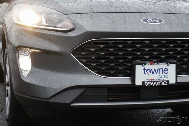 2022 Ford Escape - Image 11 of 21