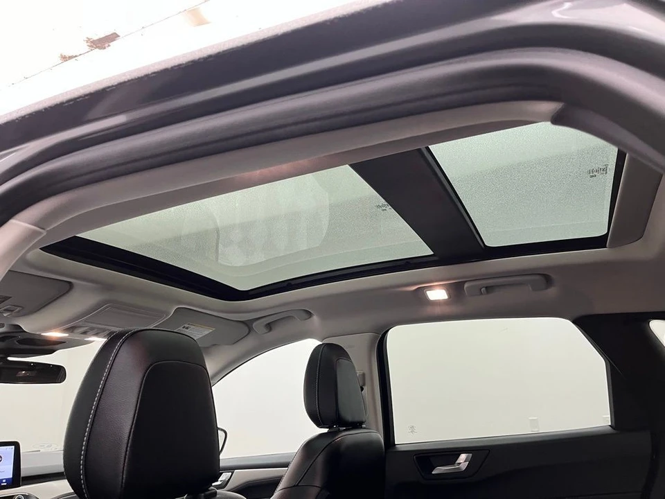 2022 Ford Escape - Image 3 of 12