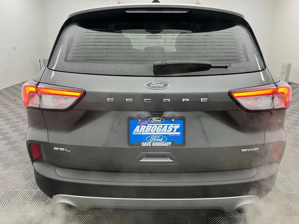2022 Ford Escape - Image 9 of 12