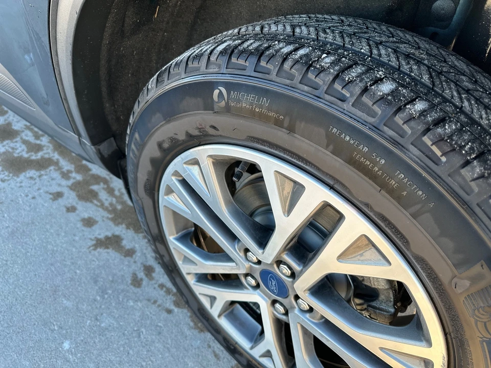 2022 Ford Escape - Image 9 of 12