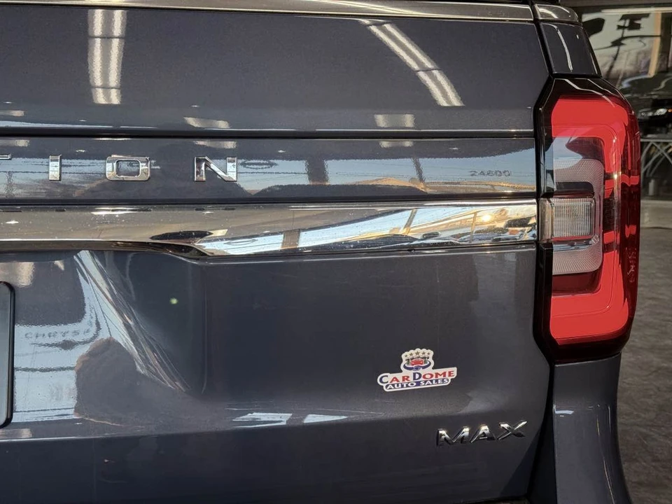 2022 Ford Expedition 4th Gen - Image 15 of 21