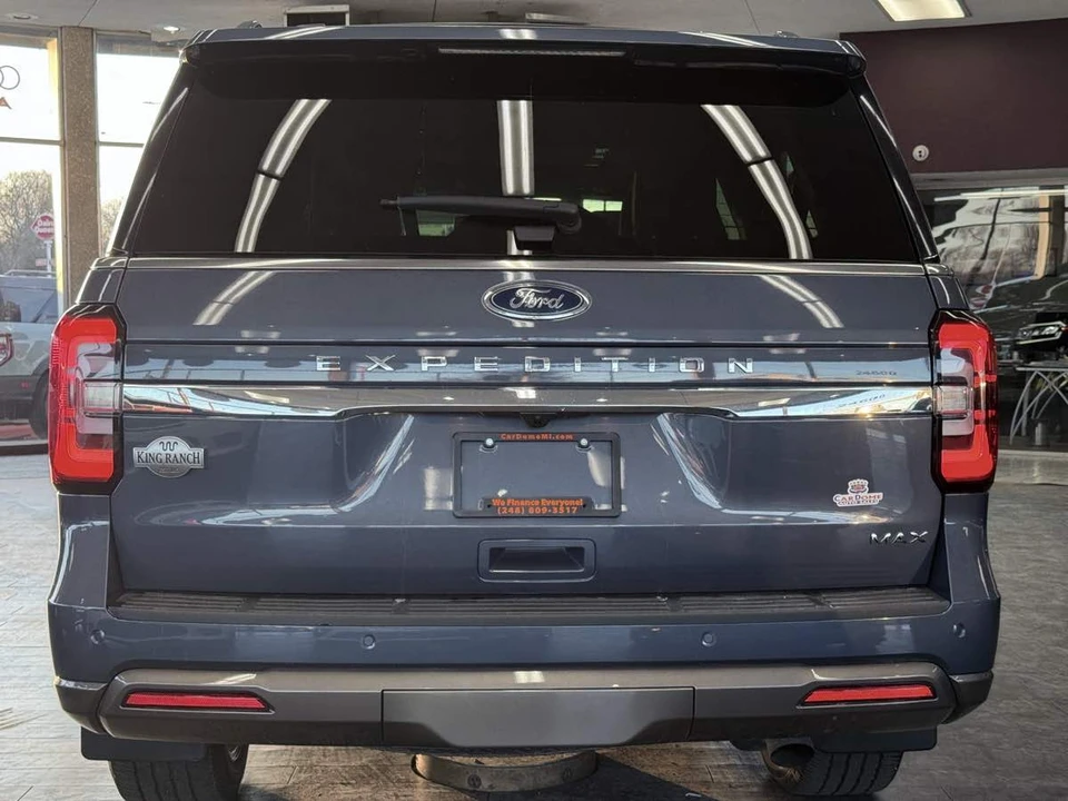 2022 Ford Expedition 4th Gen - Image 14 of 21