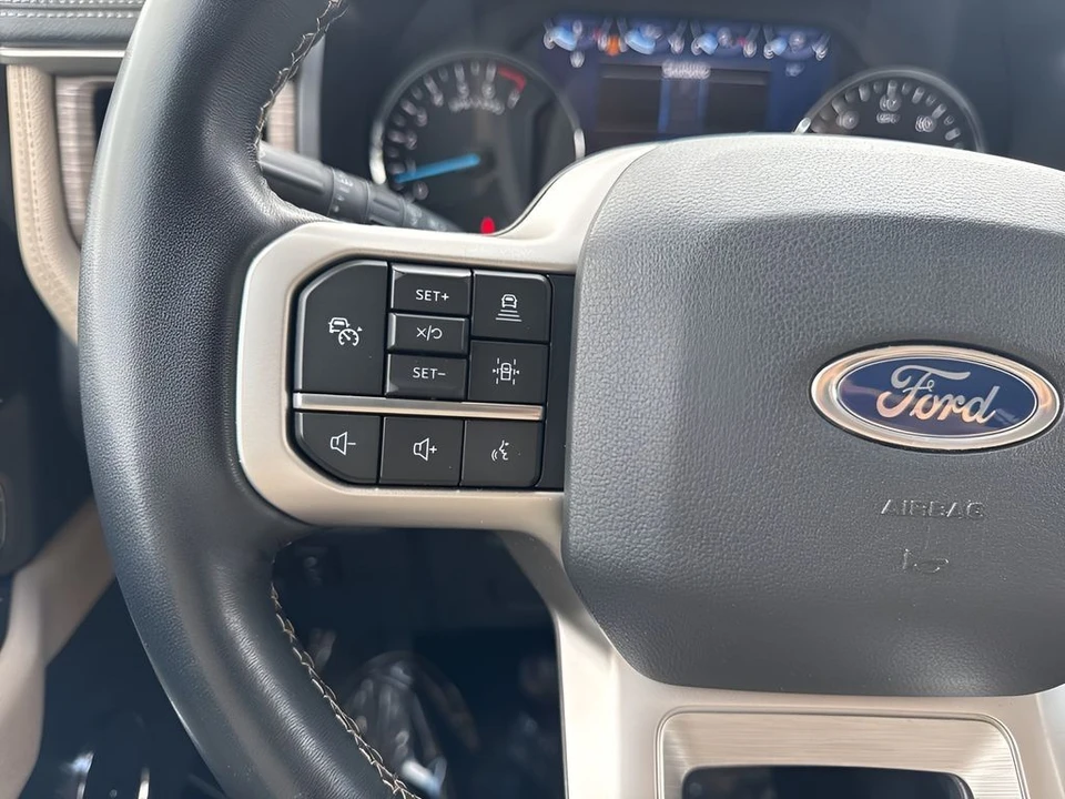 2022 Ford Expedition 4th Gen - Image 17 of 21