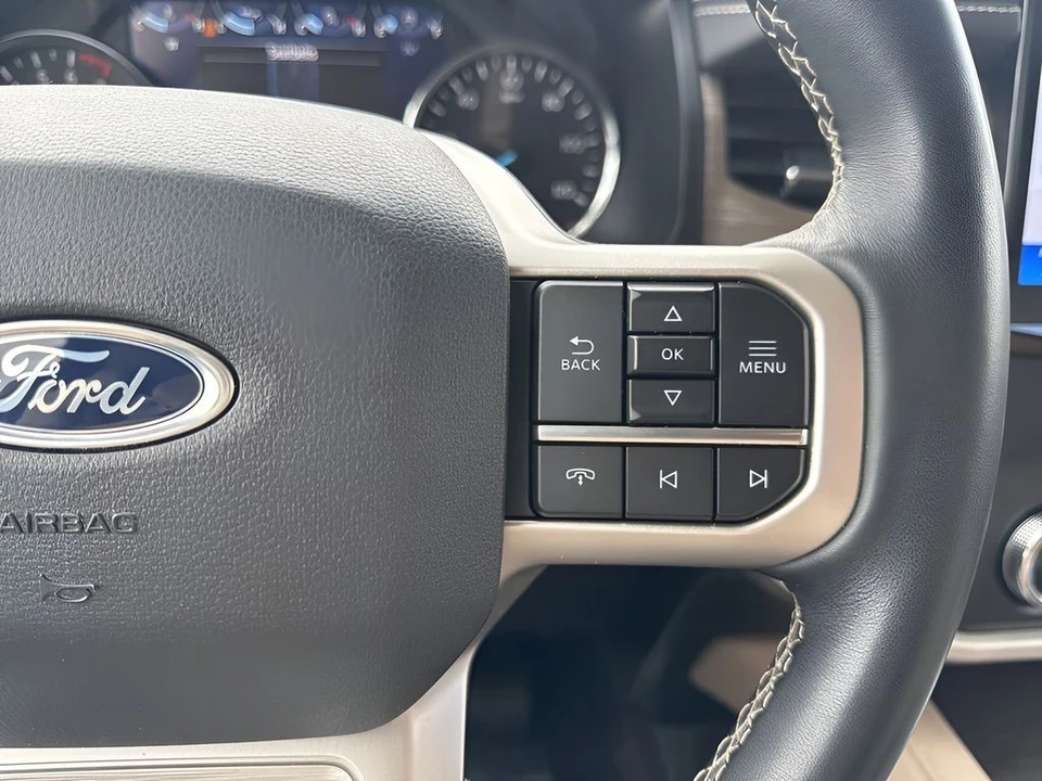 2022 Ford Expedition 4th Gen - Image 18 of 21