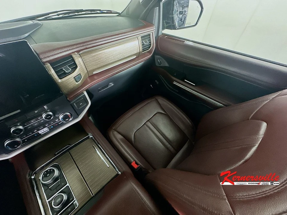 2022 Ford Expedition 4th Gen - Image 11 of 21