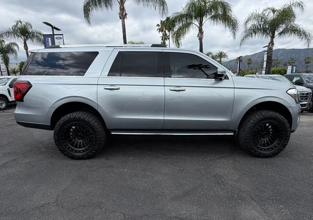 2022 Ford Expedition 4th Gen - Image 9 of 21