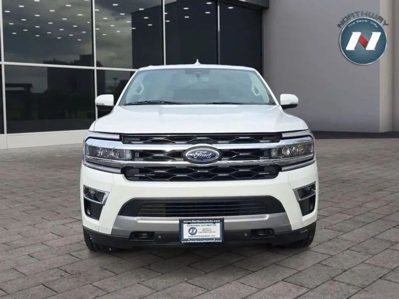 2022 Ford Expedition 4th Gen - Image 8 of 12