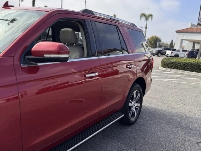 2022 Ford Expedition 3rd Gen - Image 9 of 12