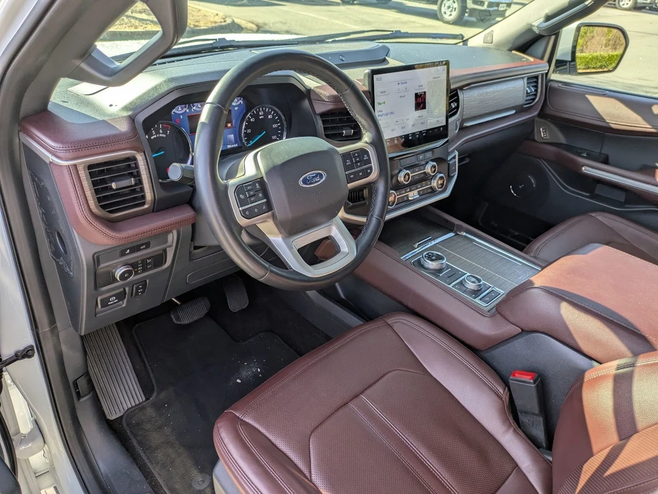 2022 Ford Expedition 4th Gen - Image 14 of 21