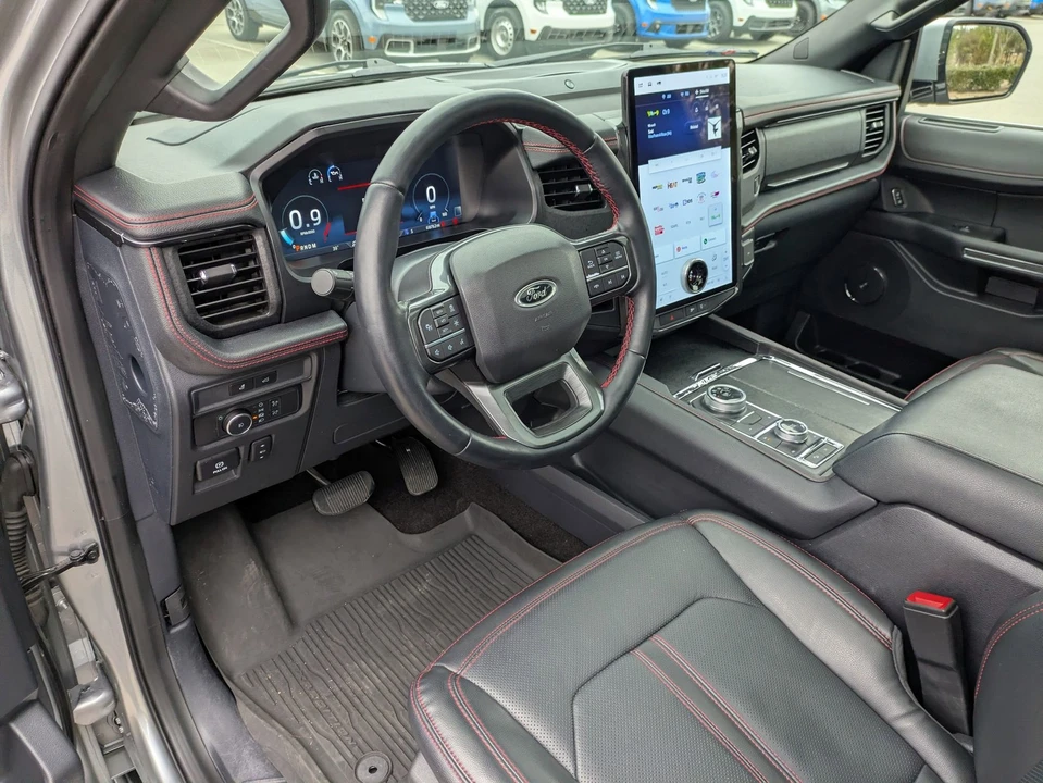2022 Ford Expedition 4th Gen - Image 14 of 21