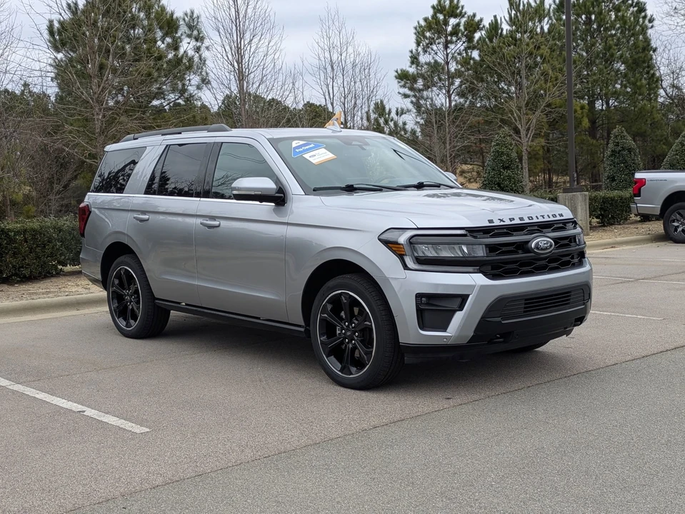 2022 Ford Expedition 4th Gen - Image 2 of 21