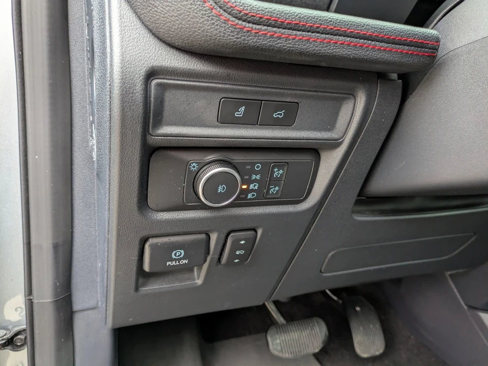 2022 Ford Expedition 4th Gen - Image 17 of 21