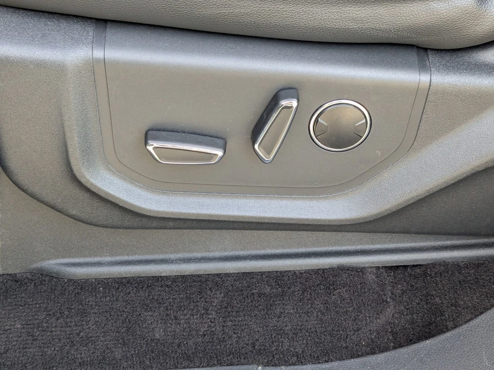 2022 Ford Expedition 4th Gen - Image 17 of 21