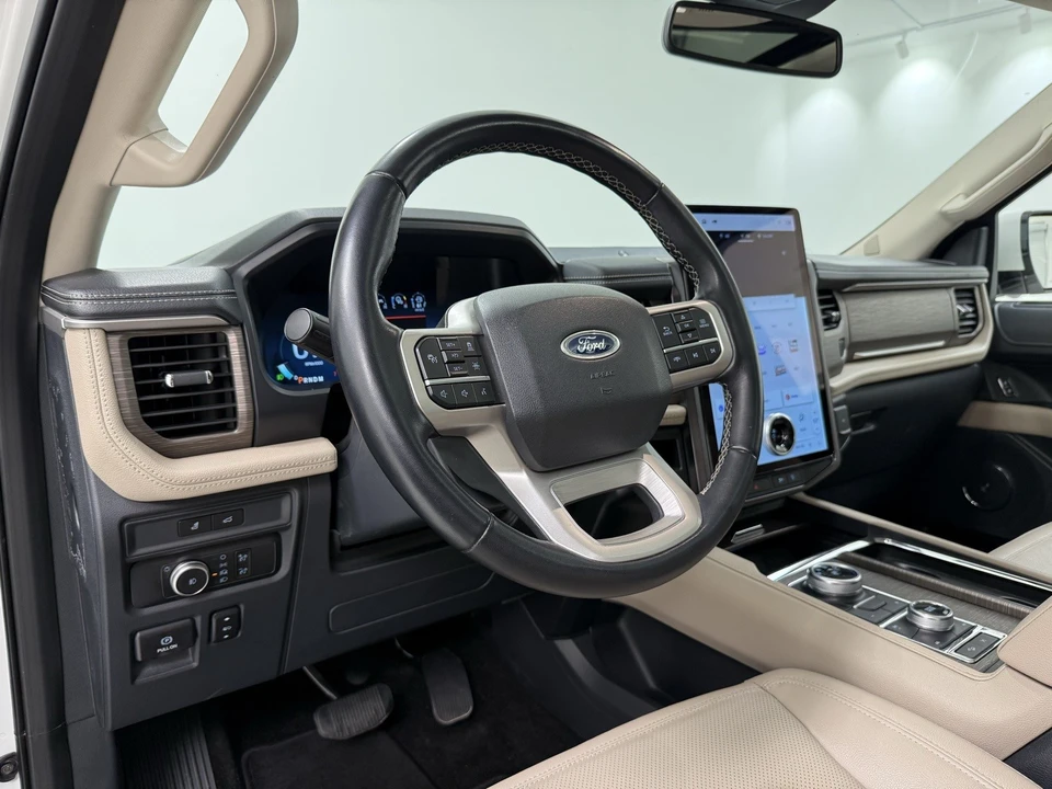 2022 Ford Expedition 4th Gen - Image 14 of 21