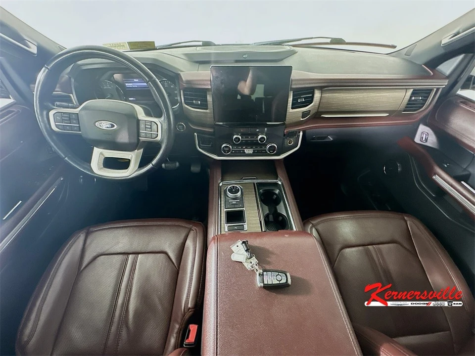 2022 Ford Expedition 4th Gen - Image 10 of 12