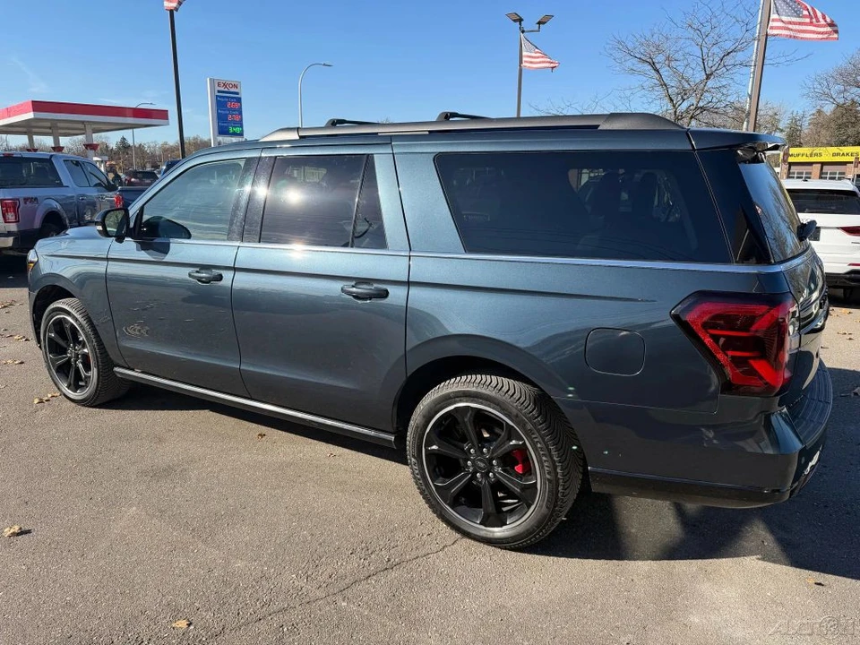 2022 Ford Expedition 4th Gen - Image 3 of 12