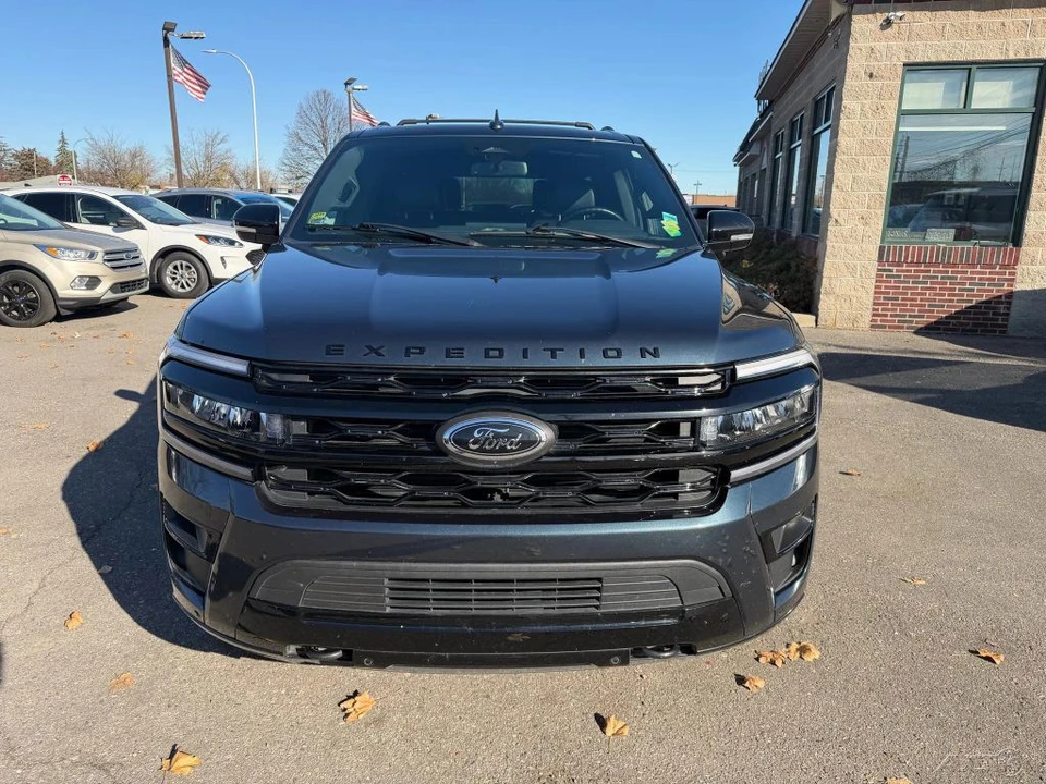 2022 Ford Expedition 4th Gen - Image 8 of 12