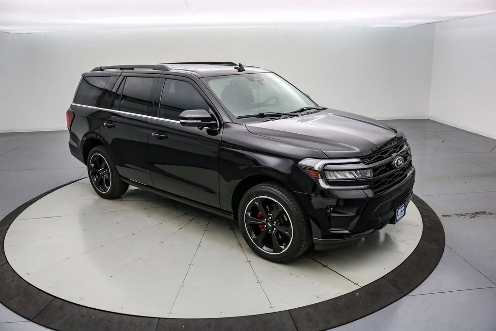 2022 Ford Expedition 5th Gen - Image 2 of 21