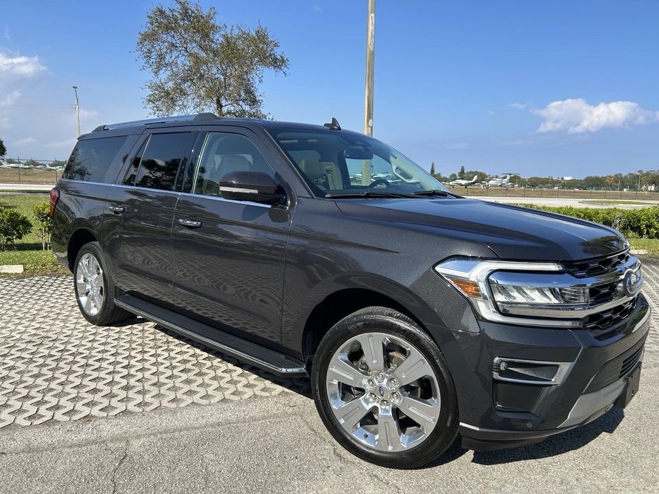 2022 Ford Expedition 4th Gen - Image 8 of 21