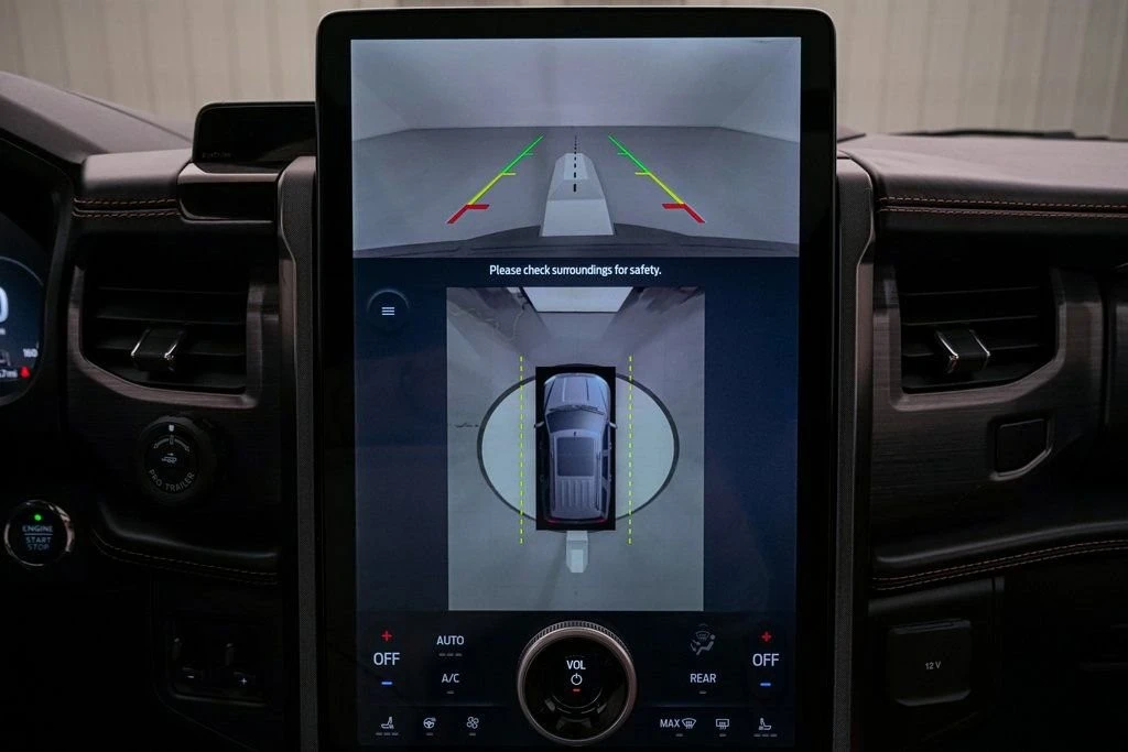 2022 Ford Expedition 4th Gen - Image 17 of 21