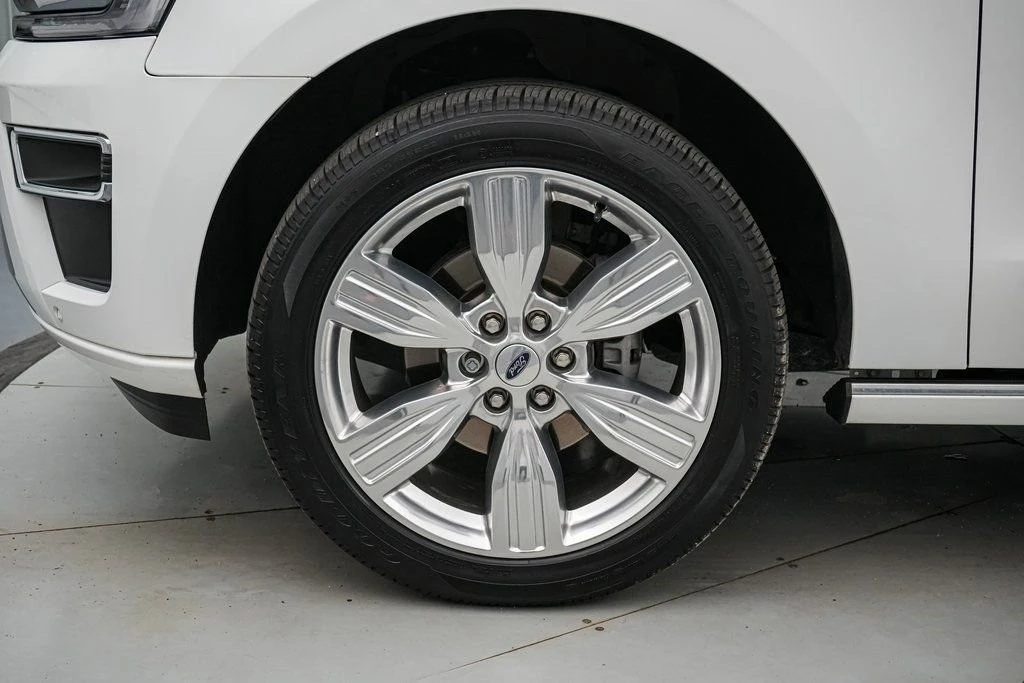 2022 Ford Expedition 4th Gen - Image 11 of 21