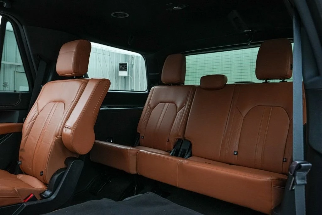 2022 Ford Expedition 4th Gen - Image 20 of 21
