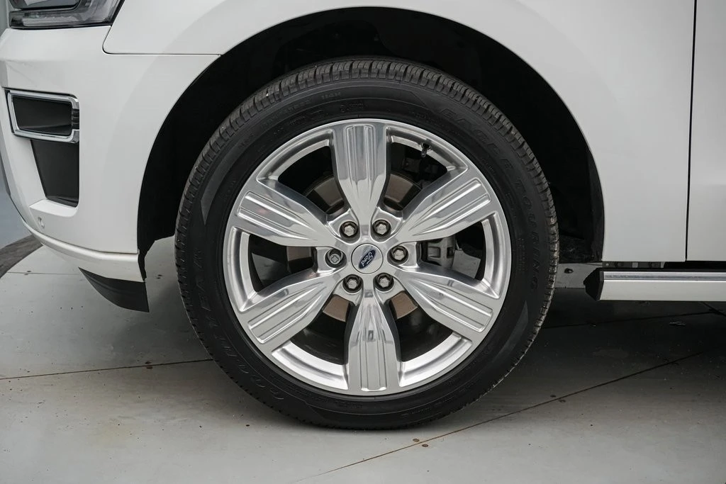 2022 Ford Expedition 4th Gen - Image 11 of 21