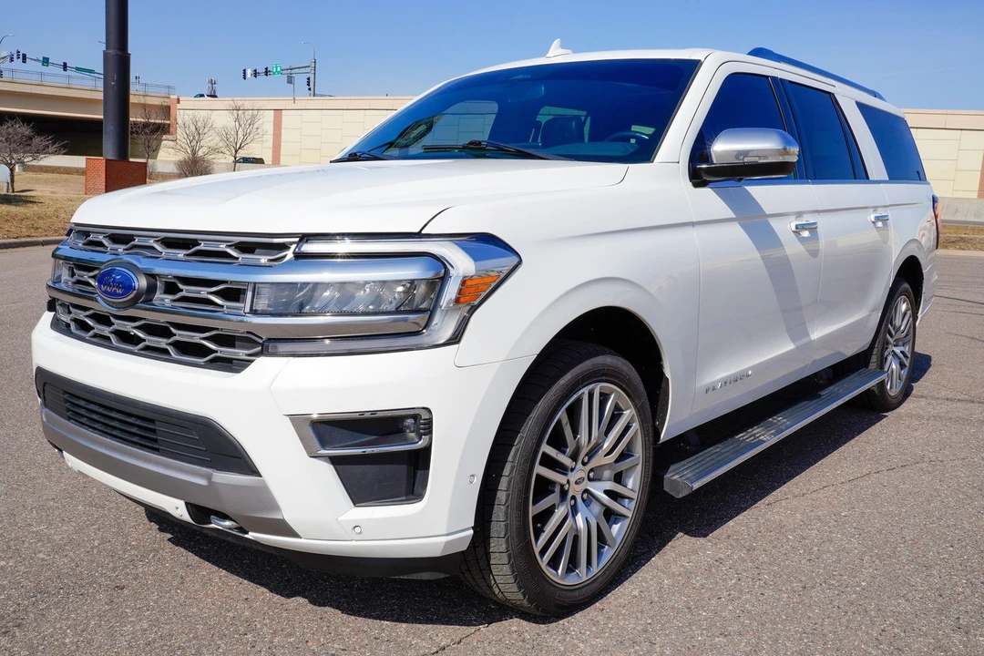 2022 Ford Expedition 4th Gen - Image 8 of 21